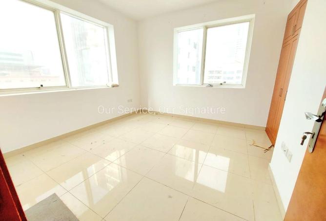 101726817 - Property Image 3
