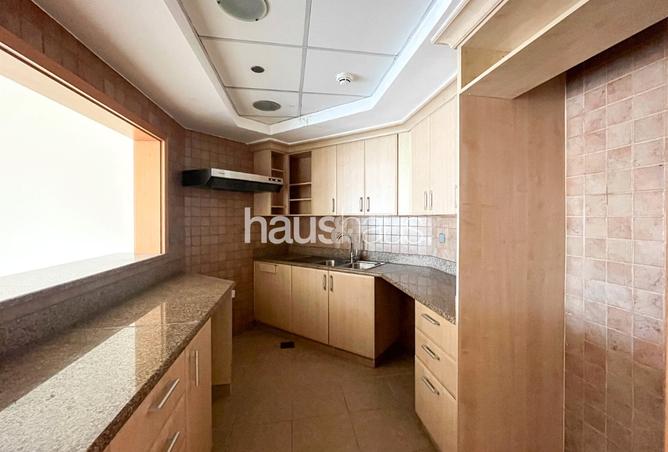 142840055 - Property Image 3
