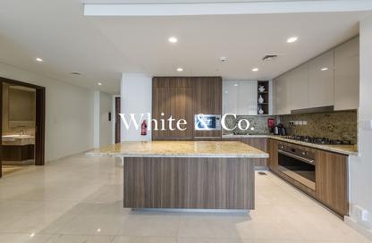 Apartment - 3 Bedrooms - 5 Bathrooms for rent in Imperial Avenue - Downtown Dubai - Dubai