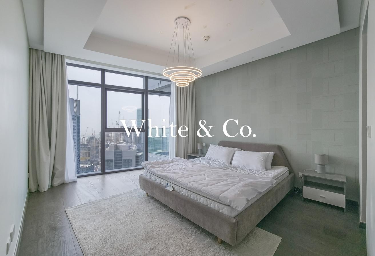 Luxury | Maids Room | Large Living Layout photo 18