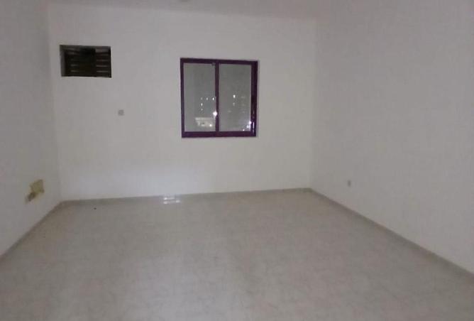 63643000 - Property Image 2