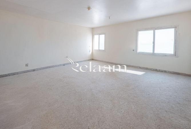 76184114 - صورة العقار 3