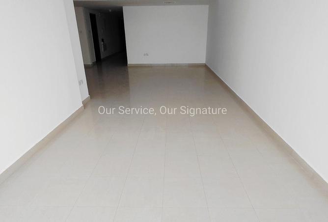 102835653 - Property Image 3