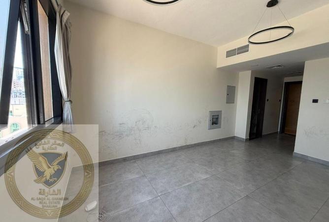 104268160 - Property Image 3