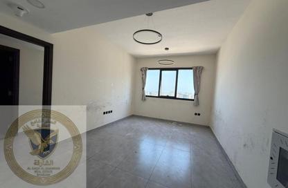 Apartment - 1 Bedroom - 2 Bathrooms for rent in Al Khan Corniche - Al Khan - Sharjah