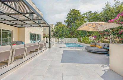 Villa - 5 Bedrooms - 4 Bathrooms for rent in Meadows 9 - Meadows - Dubai