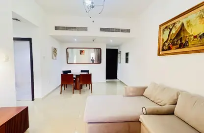 شقة - 2 غرف نوم - 2 حمامات للايجار في بناية الدونا - النهدة 2 - النهدة - دبي - دبي