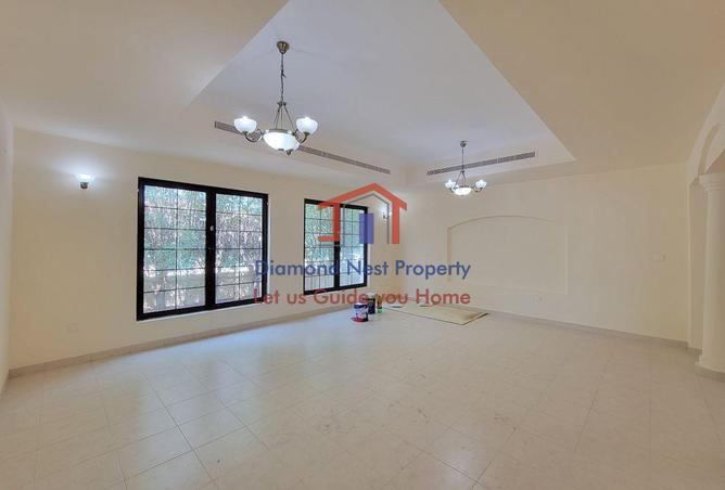 68296393 - Property Image 2