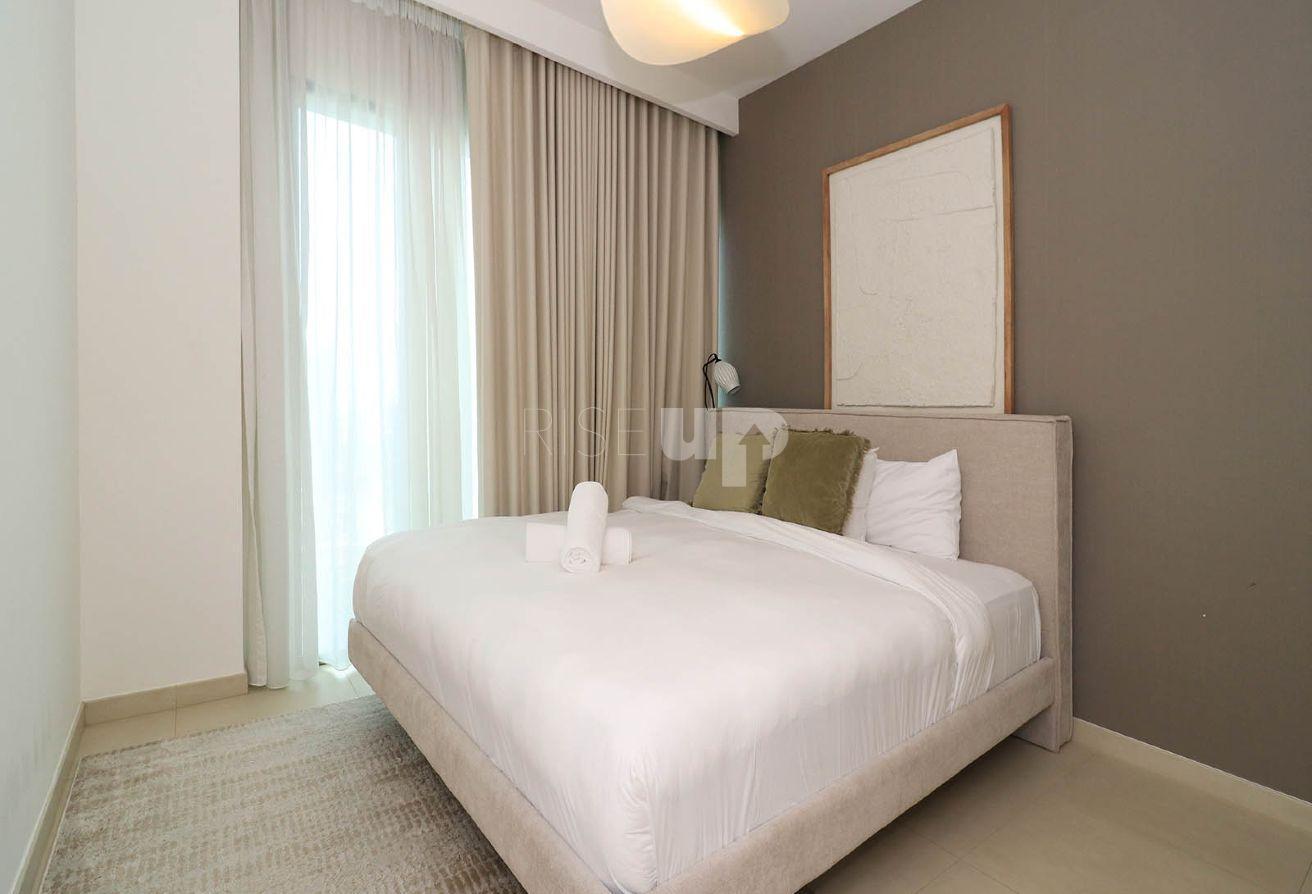 Unfurnished | Burj View | Spacious | Luxury photo 19