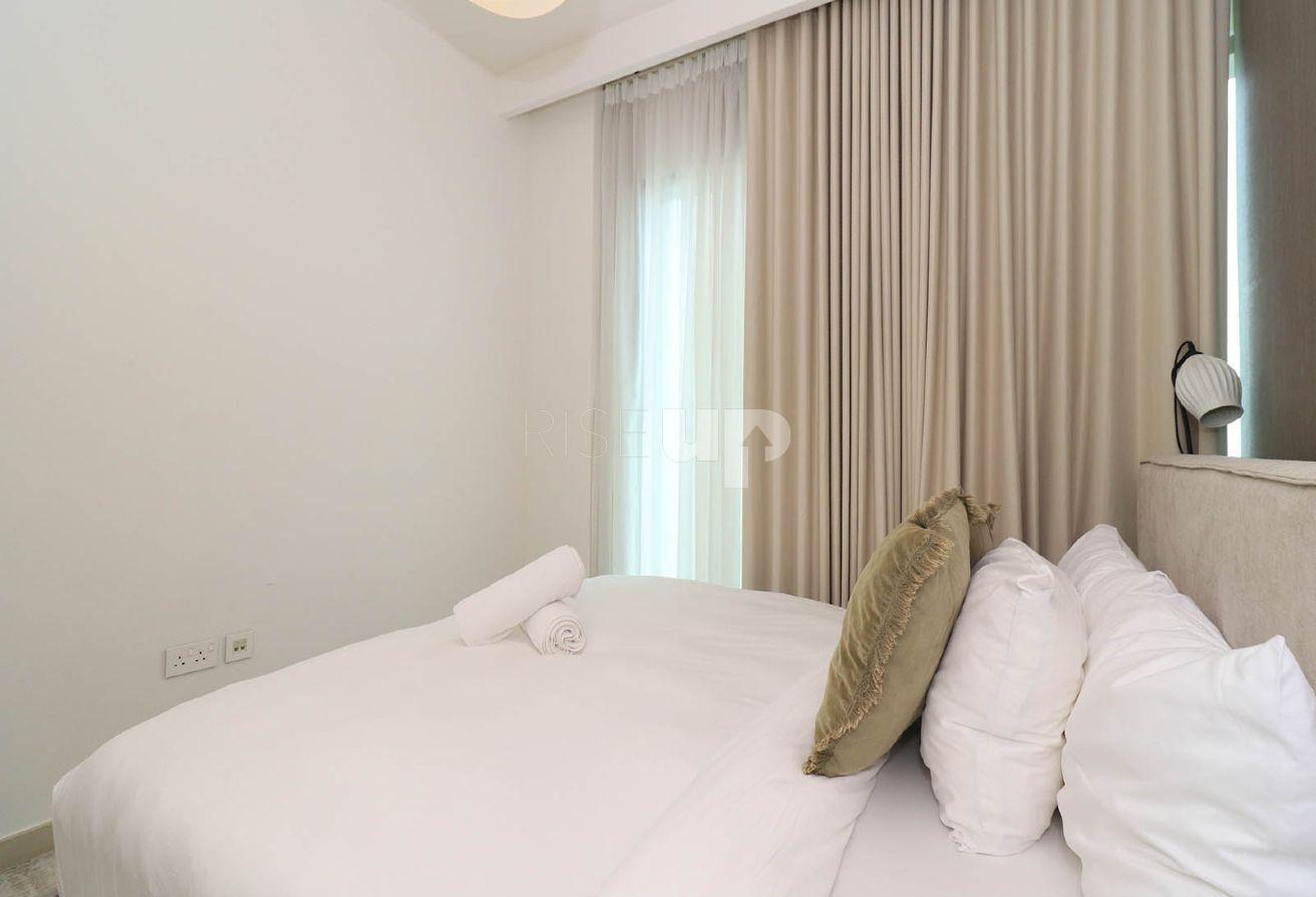 Unfurnished | Burj View | Spacious | Luxury photo 21