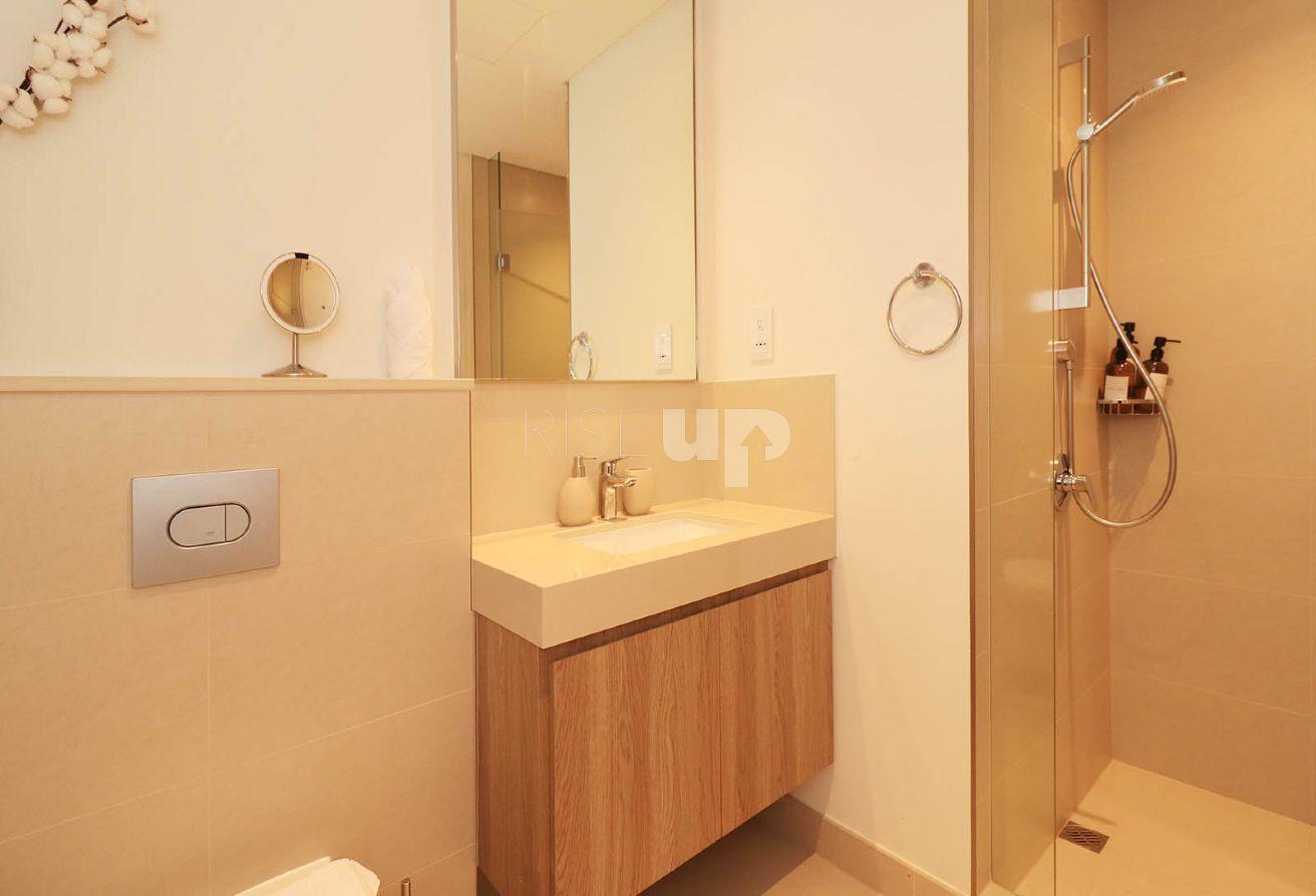 Unfurnished | Burj View | Spacious | Luxury photo 25