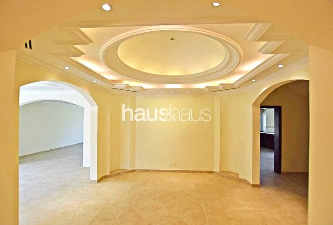 73847730 - Property Image 2