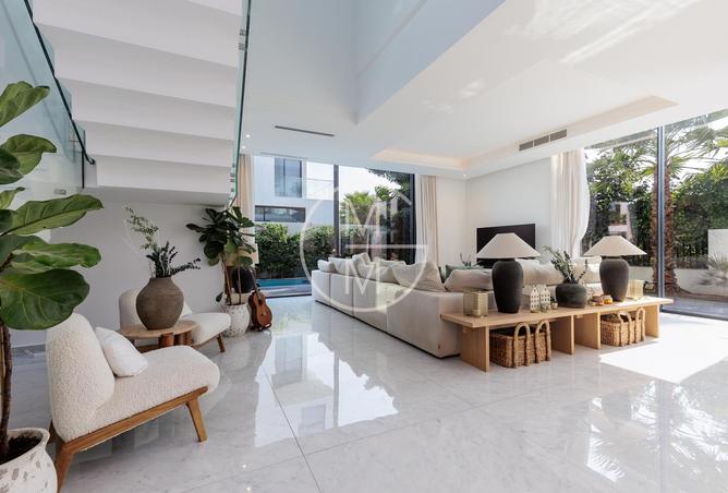 2P14EvQKxVo - Property Main Image