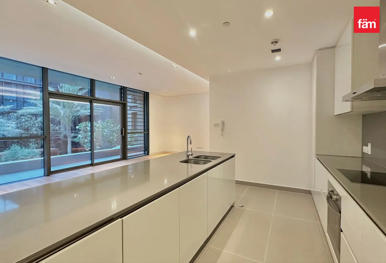 166080184 - Property Main Image