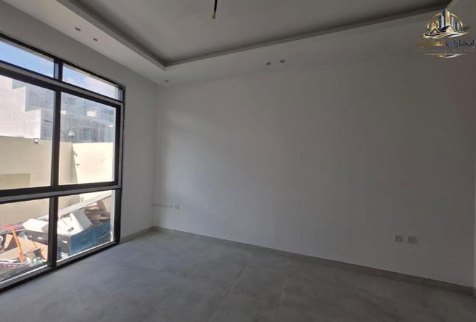 74620903 - Property Image 3