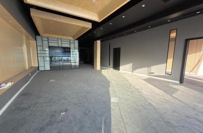 Half Floor - Studio - 4 for rent in International Airport Area - Deira - Dubai Half Floor - Studio - 4 for rent in International Airport Area - Deira - Dubai