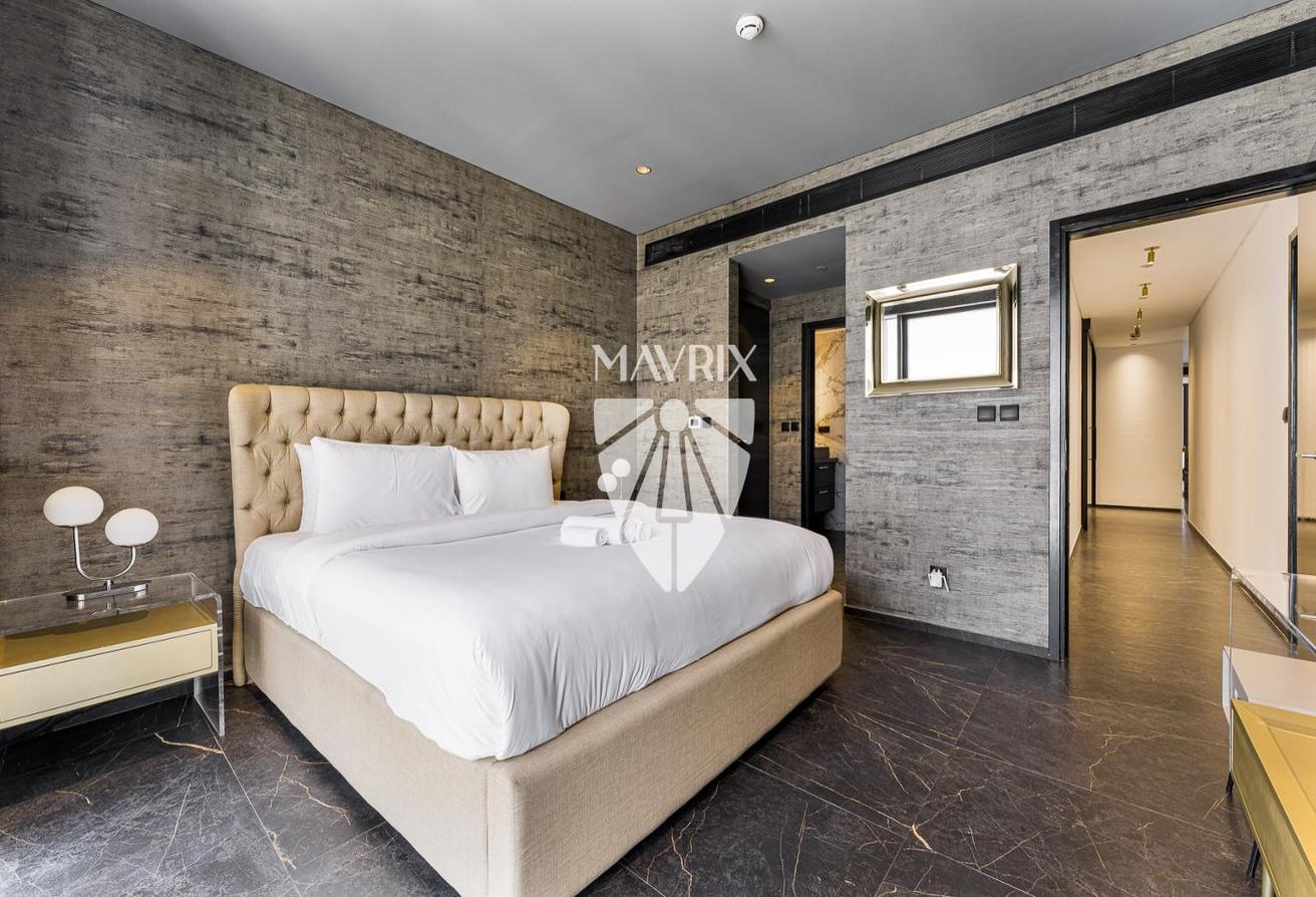 2 Bed Converted | Large Closet | Upgraded photo 14