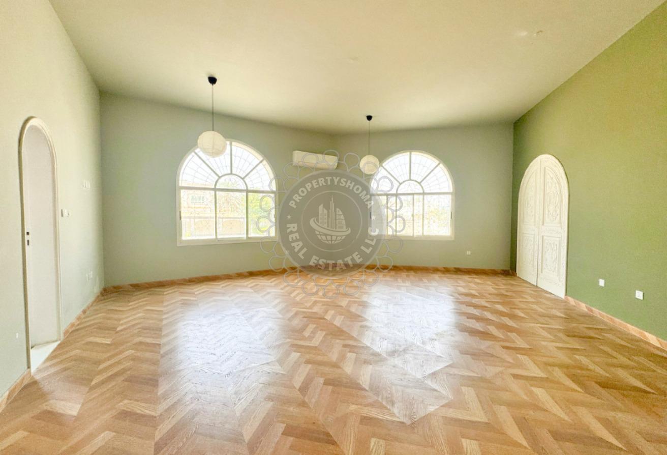 Spacious Villa | Residential | Vacant photo 6