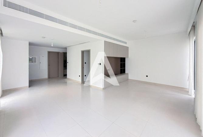 83643739 - صورة العقار 2