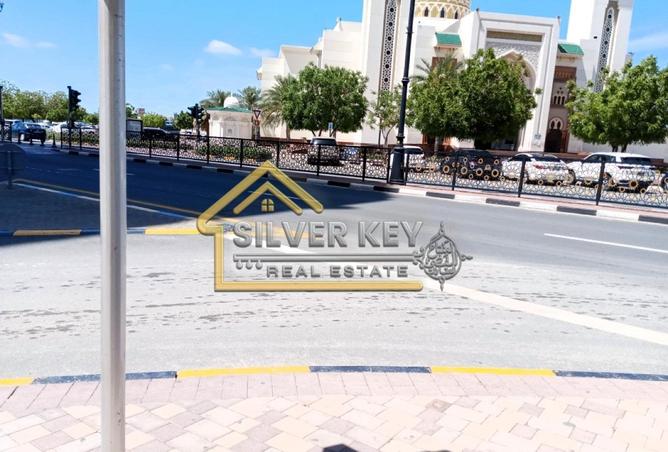 69895454 - صورة العقار 3