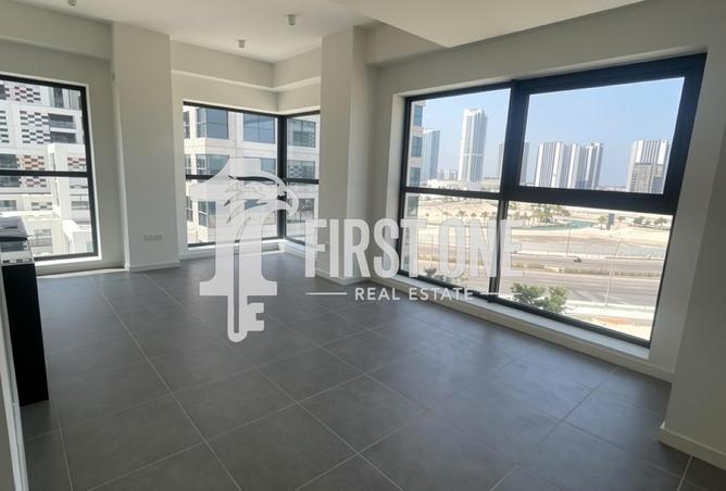 128844677 - Property Image 2