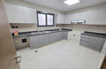 Apartment - 1 Bedroom - 2 Bathrooms for rent in Muwaileh 29 Building - Muwaileh - Sharjah
