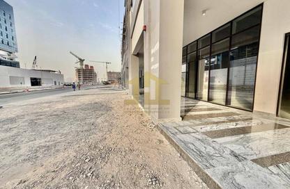 Retail - Studio - 1 Bathroom for rent in Azizi Riviera 59 - Azizi Riviera - Meydan One - Meydan - Dubai