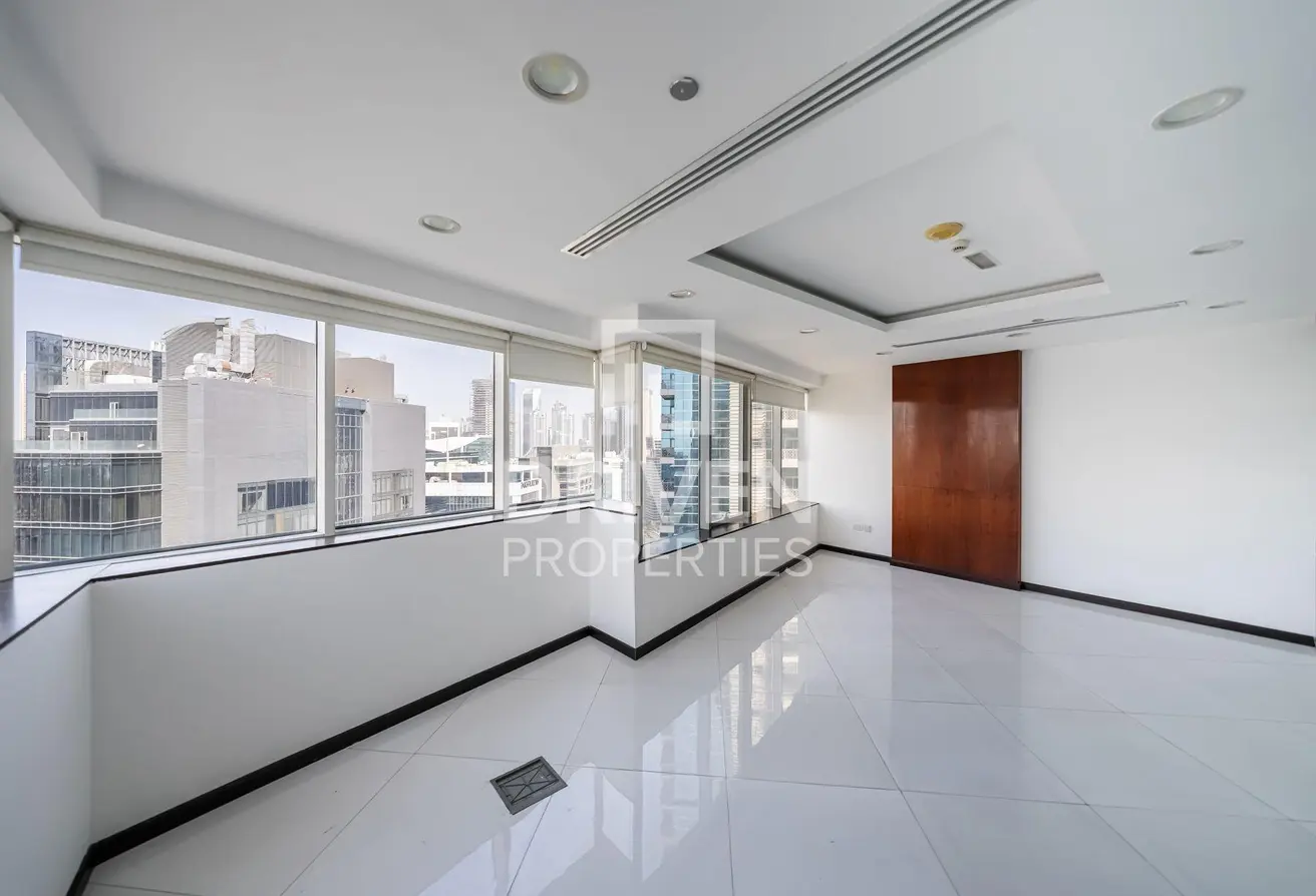106835415 - Property Main Image