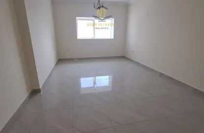 شقة - 2 غرف نوم - 2 حمامات للايجار في لؤلؤة المجاز - المجاز 2 - المجاز - الشارقة