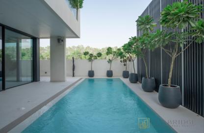 Villa - 4 Bedrooms - 5 Bathrooms for sale in Nad Al Sheba Gardens 1 - Nad Al Sheba Gardens - Nad Al Sheba - Dubai