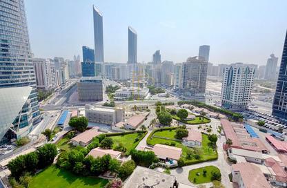 Apartment - 3 Bedrooms - 4 Bathrooms for rent in Wave tower - Corniche Road - Abu Dhabi Apartment - 3 Bedrooms - 4 Bathrooms for rent in Wave tower - Corniche Road - Abu Dhabi