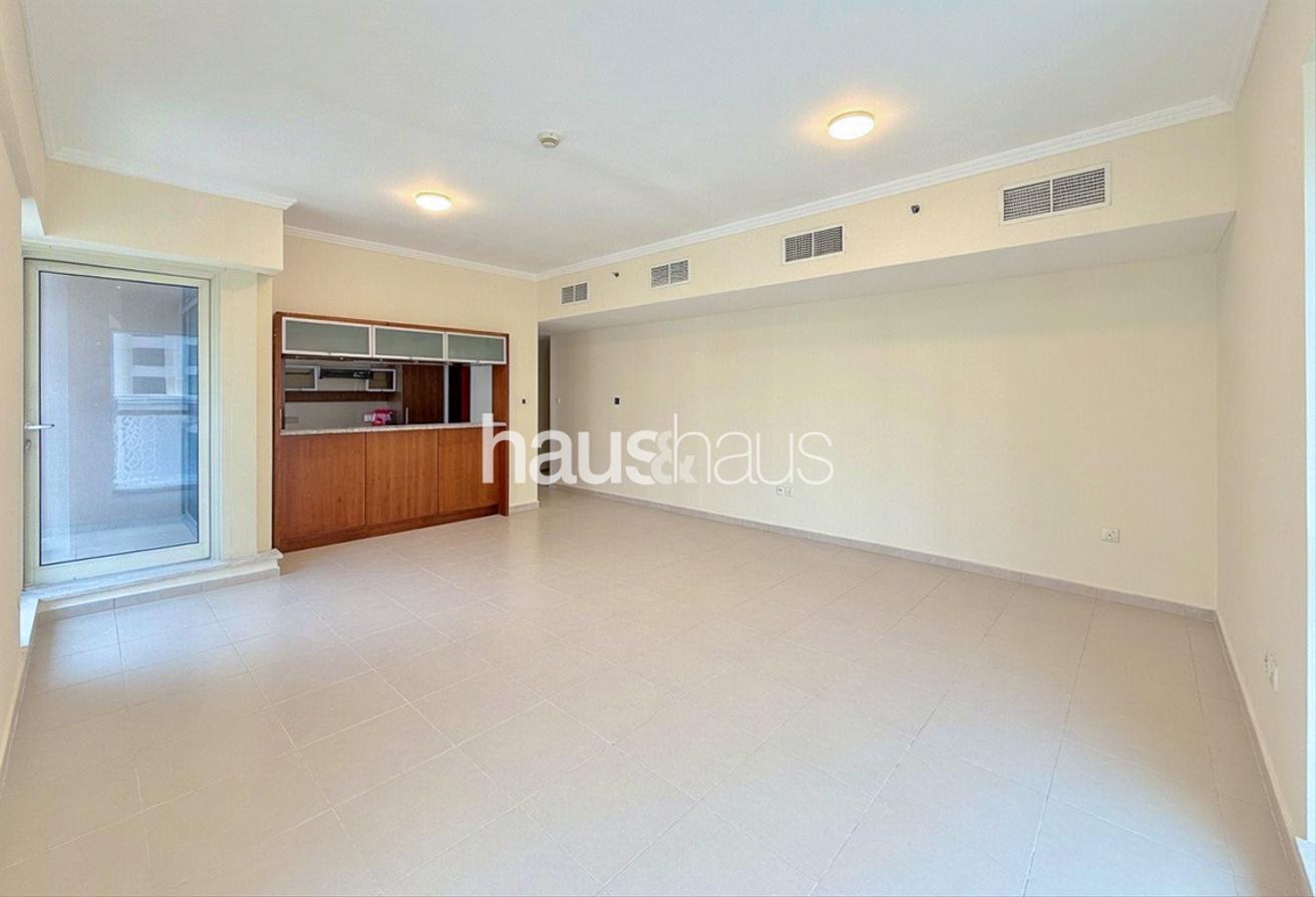 Chiller Free | Vacant | Prime Location photo 6
