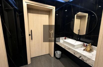 Shop - Studio - 2 Bathrooms for rent in JLT Cluster K - Jumeirah Lake Towers - Dubai