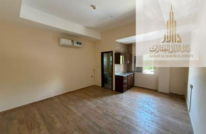 Apartment - Studio - 1 Bathroom for rent in Al Mowaihat 1 - Al Mowaihat - Ajman Apartment - Studio - 1 Bathroom for rent in Al Mowaihat 1 - Al Mowaihat - Ajman