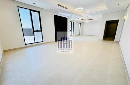 Villa - 5 Bedrooms - 7 Bathrooms for rent in Al Tai - Sharjah