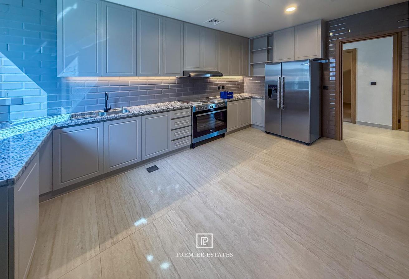 Brand New Villa | Large Plot | Lagoon Views photo 4