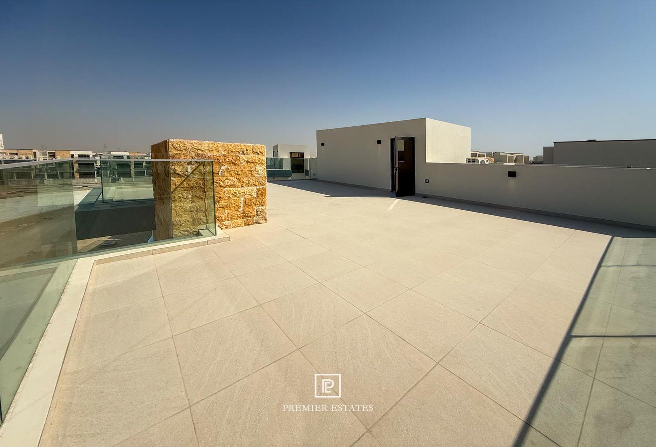 Brand New Villa | Large Plot | Lagoon Views photo 14