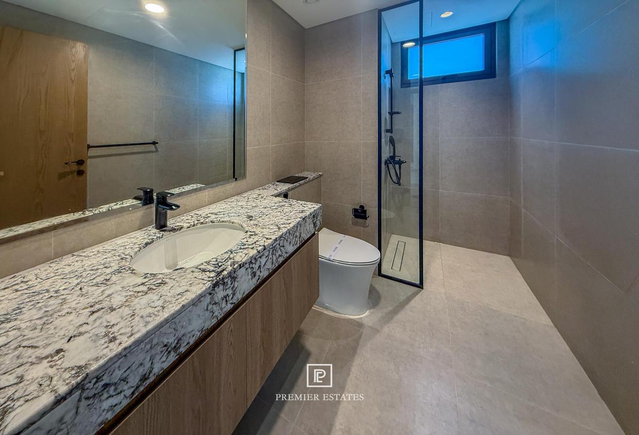 Brand New Villa | Large Plot | Lagoon Views photo 11