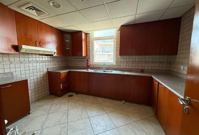104242187 - Property Image 2