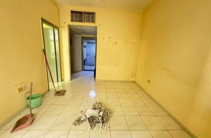 Apartment - 1 Bedroom - 1 Bathroom for rent in Al Butina 9 Building - Al Butina - Sharjah