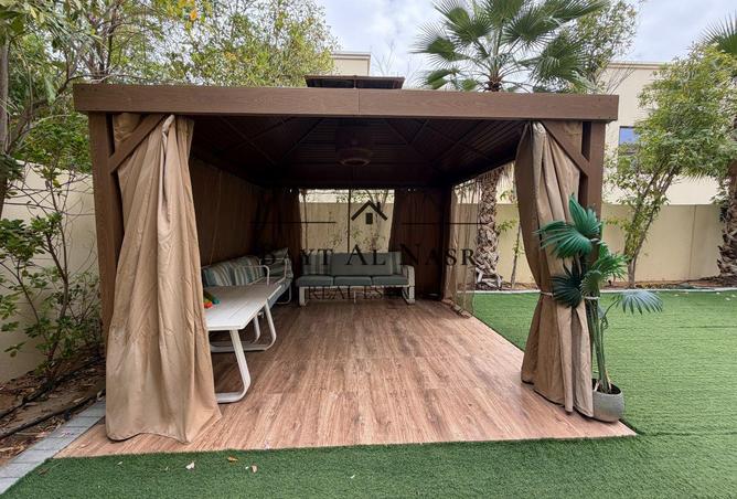 74648143 - Property Image 2