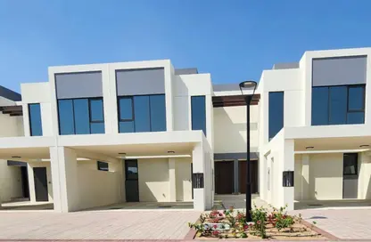 Townhouse - 3 Bedrooms - 4 Bathrooms for sale in Shams Townhouses - Town Square - Dubai