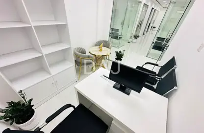 مكتب - غرفة نوم - 1 حمام للايجار في ريم ريزدنسي - الكرامة - دبي