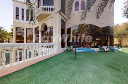 Villa - 7+ - 7+ for rent in Emirates Hills Villas - Emirates Hills - Dubai Villa - 7+ - 7+ for rent in Emirates Hills Villas - Emirates Hills - Dubai