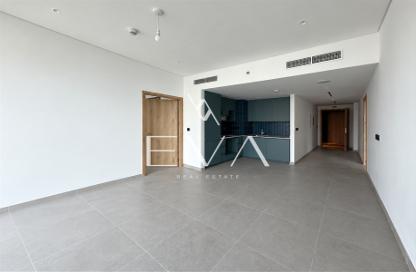 Apartment - 1 - 1 for sale in The Edge Tower B - The Edge - Business Bay - Dubai