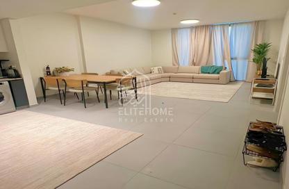 Apartment - 2 Bedrooms - 3 Bathrooms for sale in The Solo - Aljada - Sharjah Apartment - 2 Bedrooms - 3 Bathrooms for sale in The Solo - Aljada - Sharjah