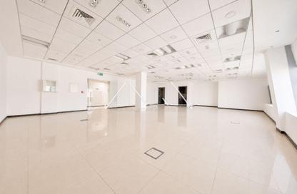 Office Space - Studio - 1 Bathroom for sale in Iris Bay - Business Bay - Dubai