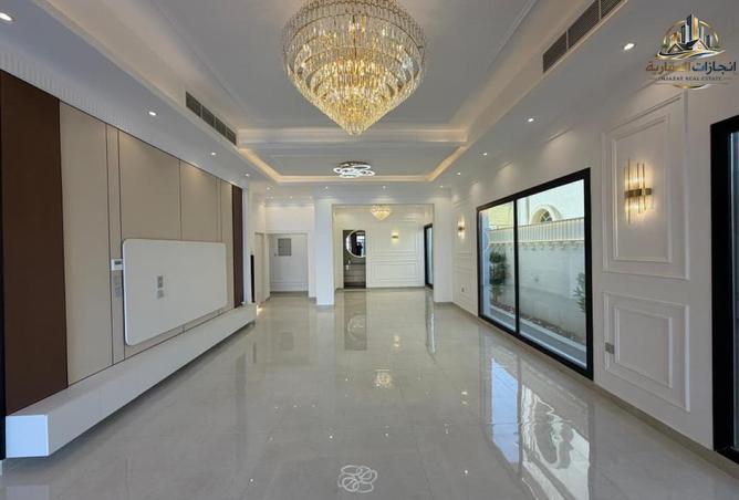 74624102 - Property Image 2