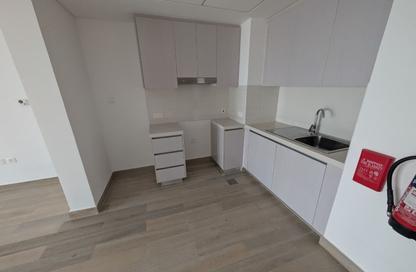 Apartment - 1 Bedroom - 1 Bathroom for rent in Waters Edge - Yas Island - Abu Dhabi