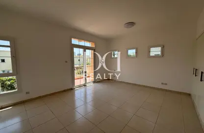 تاون هاوس - 3 غرف نوم - 3 حمامات للبيع في الينابيع 14 - الينابيع - دبي